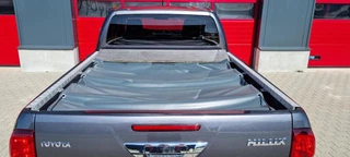 Toyota Hilux 2022 - 2.4 D-4D 4x4 Automaat | 150pk | Luxe uitvoering Hilux 2.4 D-4D 4x4 Automaat afbeelding 17