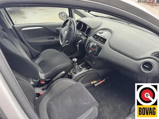 Fiat Punto 2014 - Evo 0.9 TwinAir Lounge obrazek 14