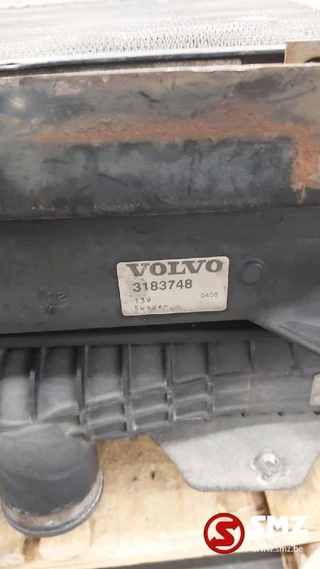 Volvo N/A - Occ Radiator met intercooler Volvo FH12 immagine 2