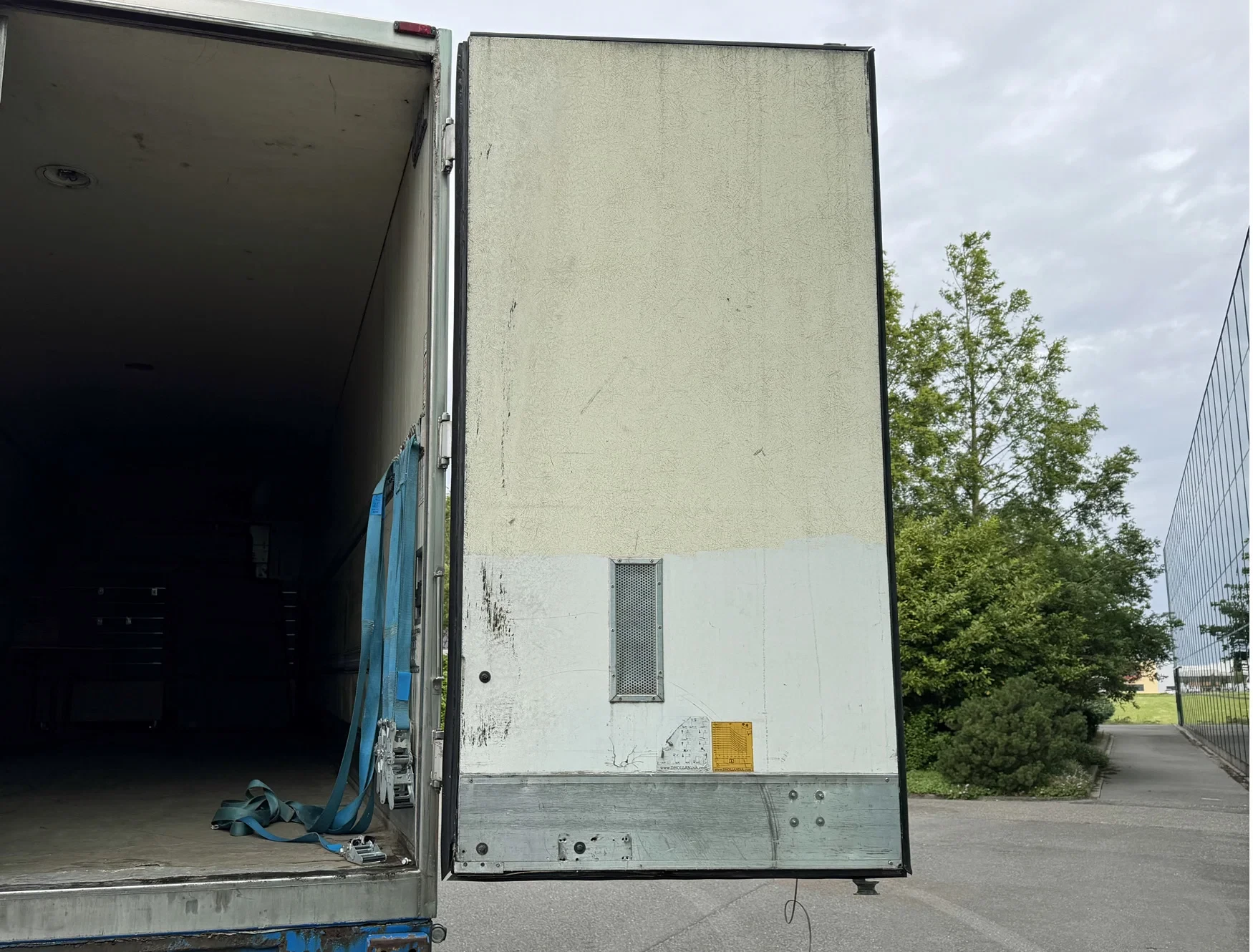 Pacton 2008 - HEIWO ISOLATED BOX STEERING AXLE DRUM BRAKES TAIL LIFT HOLLAND-TRAILER image 15
