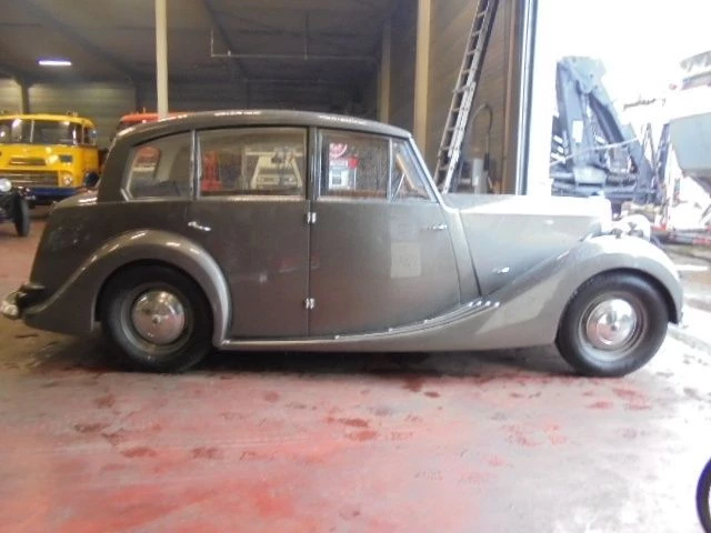 Triumph Roadster 1948 - 1800 SALOON afbeelding 9