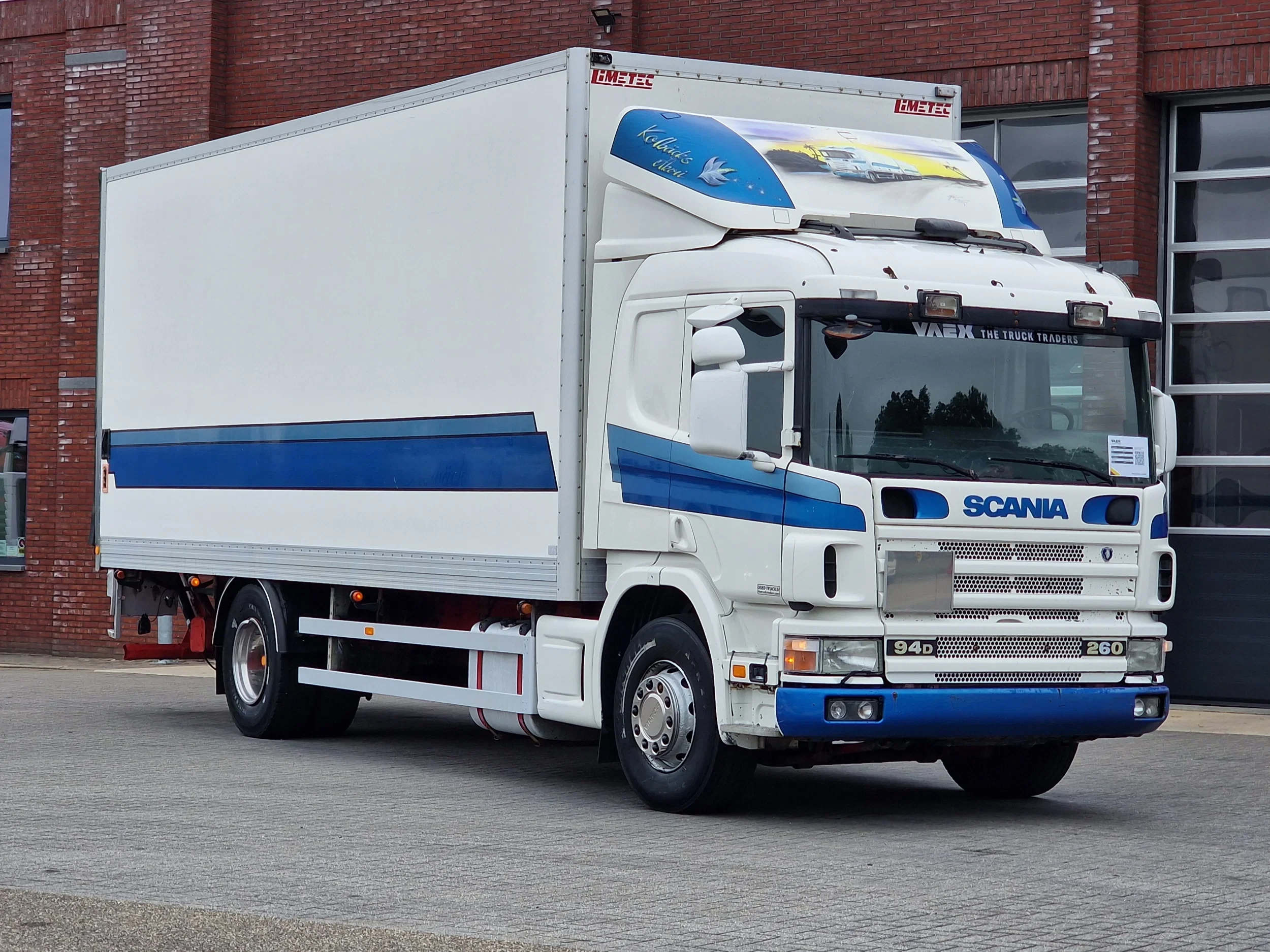 Scania 94 260 2003 - P94 - 4x2 - Full air - Manual gearbox - Loadlift - 5.50 Wb afbeelding 1