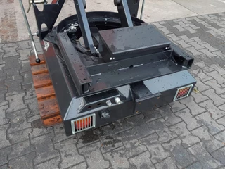 TP N/A - 200 driepuntsbok draaibaar immagine 4