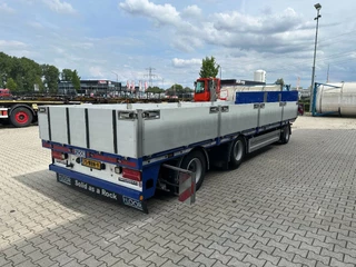 Floor N/A 2021 - zeer mooie AXD.330 3-assige aanhanger met alu zijborden, rongpotten, liftas, geschoopeerd, NL-aanhanger obrazek 7