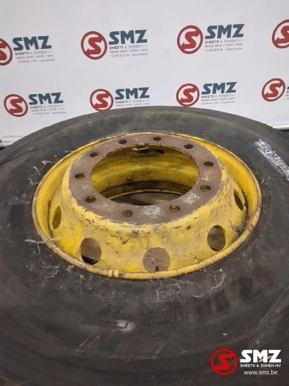 Bridgestone - Occ vrachtwagenband Bridgestone 12R22.5 zdjęcie 4