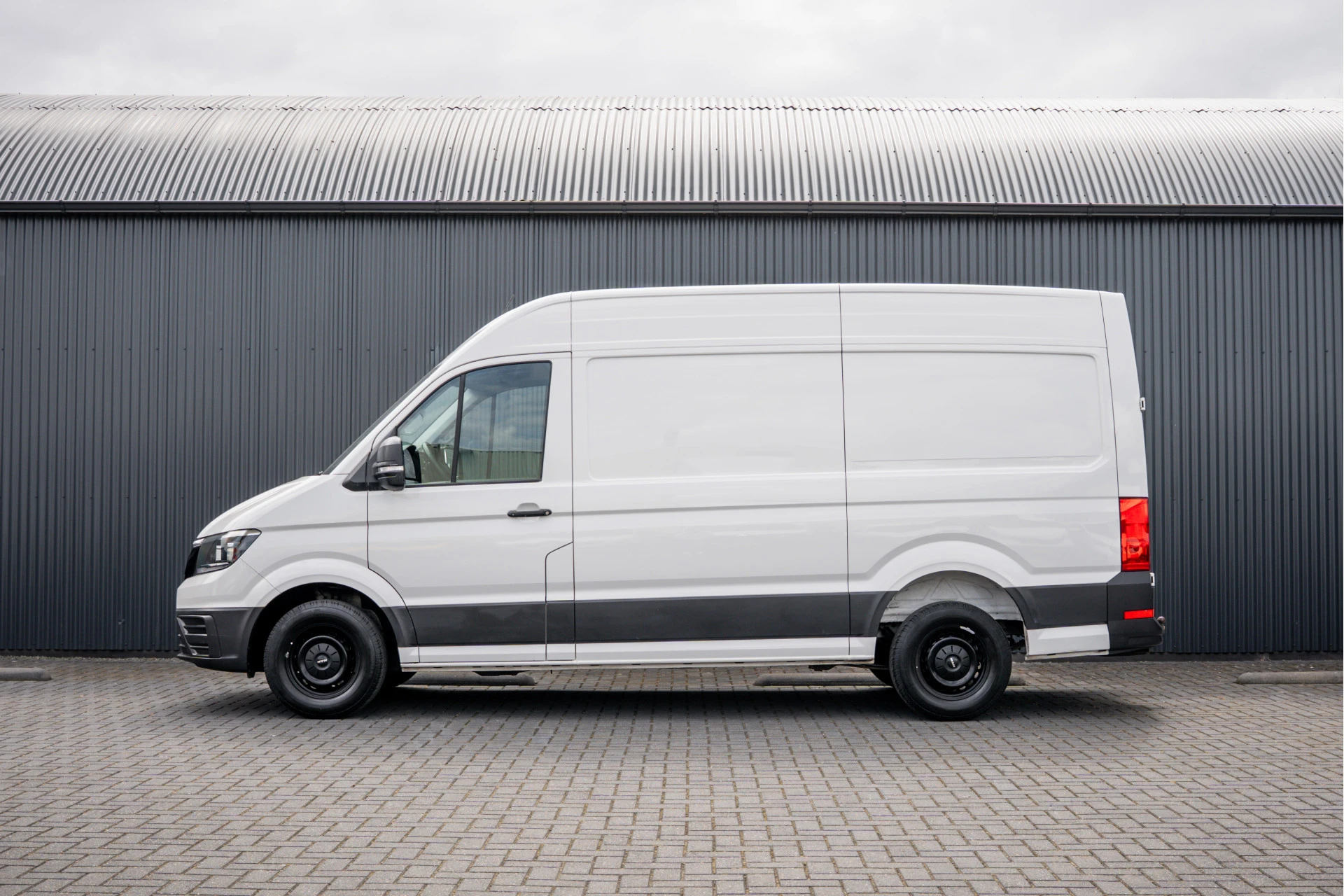 MAN TGE 2021 - 2.0 TDI | L3H3 | 140 PK | 3-Zits | Trekhaak 3.0T | 1e Eigenaar | Camera | Carplay | Cruise | Airco | Trekhaak afbeelding 5