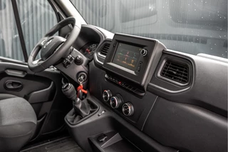 Renault Master 2024 - 2.3dCi | Bakwagen met Laadklep | LED | Carplay | Camera | Cruise image 2