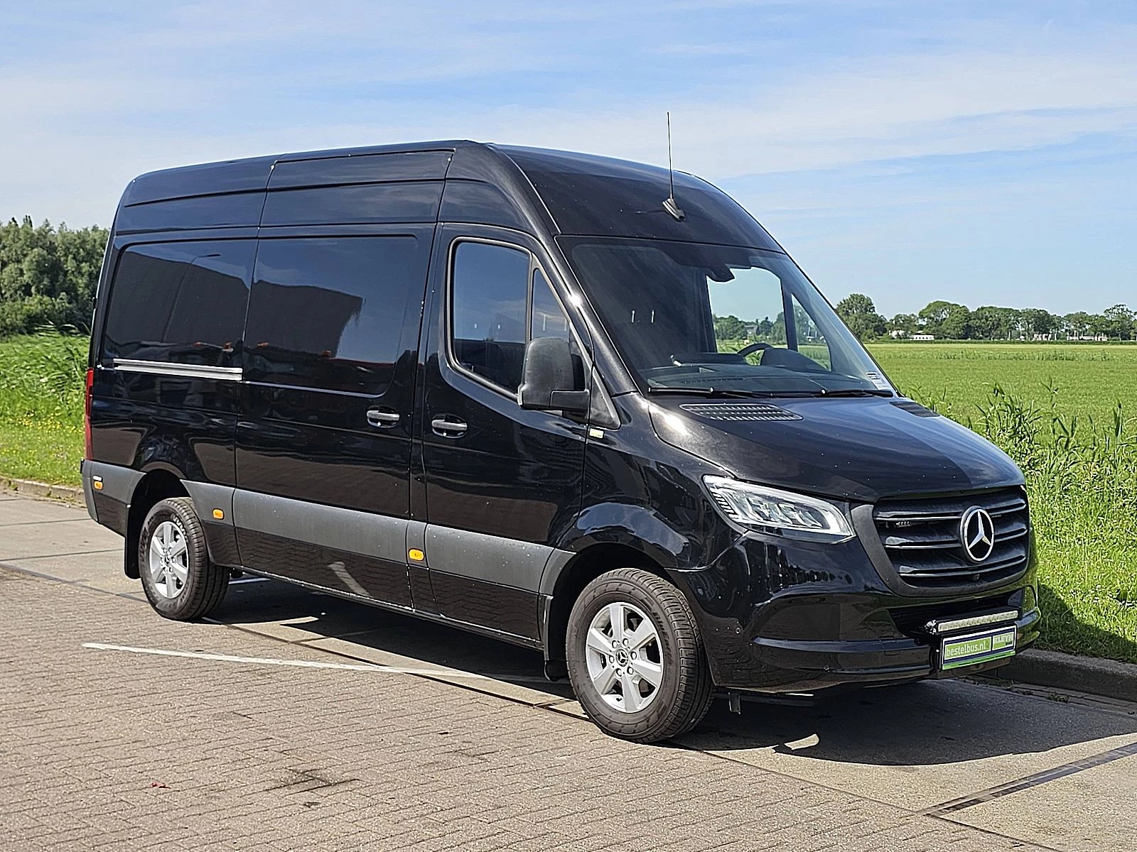 Mercedes-Benz Sprinter 2018 - 319 obrázek 5