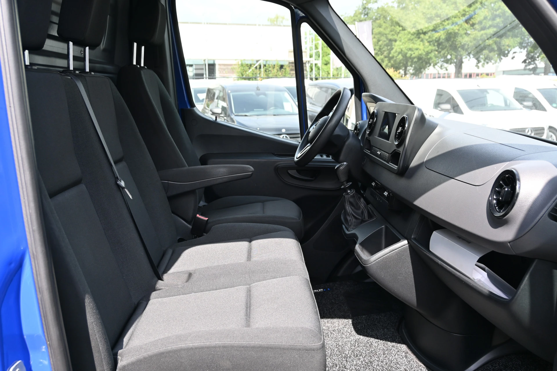 Mercedes-Benz Sprinter 2020 - 316 CDI L1H1 RWD изображение 8