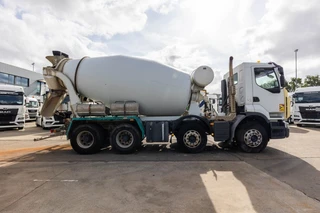Renault 2011 - PREMIUM-LANDER 380 DXI + STETTER image 3 thumbnail