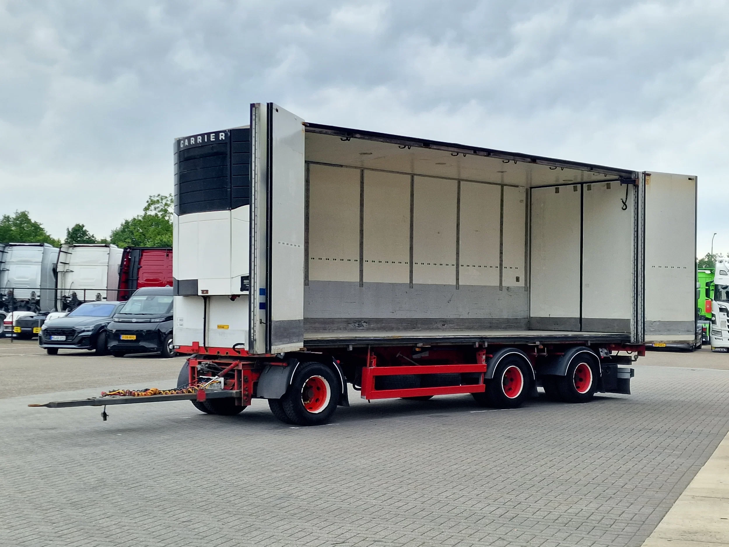 Mercedes-Benz Actros 2019 - 2553 6x2 - Thermoking frigo - Loadlift + Narko trailer 3 axle изображение 17