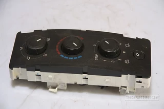 Renault N/A N/A - Heating, Ventilation & AC Bediening airco Premium for sale