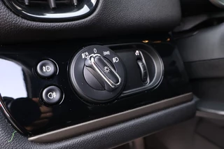 MINI Countryman 2023 - 1.5 Cooper S E ALL4 Chili / Plug In Hybrid / Leder изображение 25