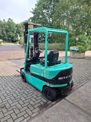 Mitsubishi N/A 2002 - FB20KC Heftruck image 2