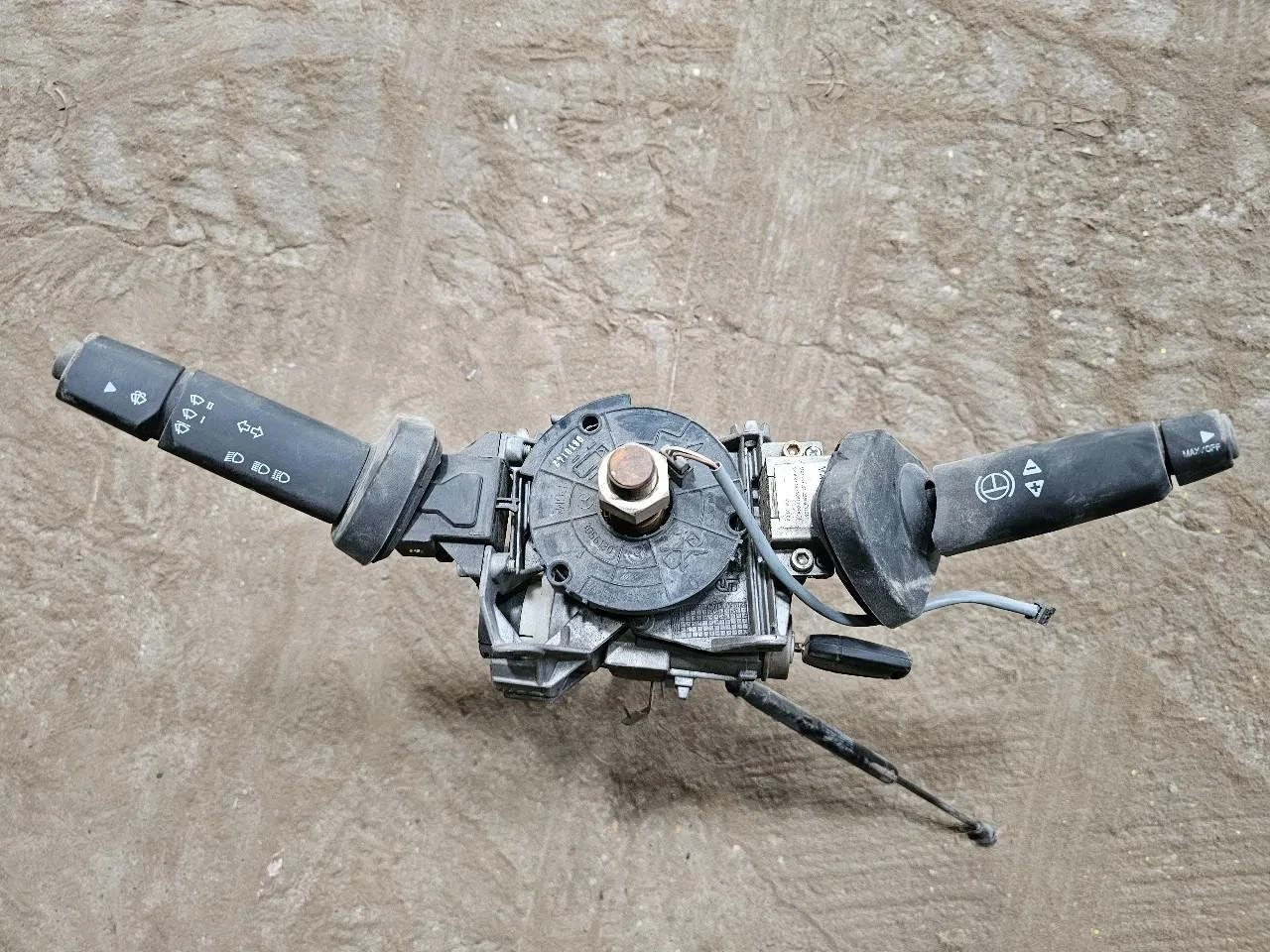 MAN Steering column 81.25509.0139 A0659-002-02 Bild 1