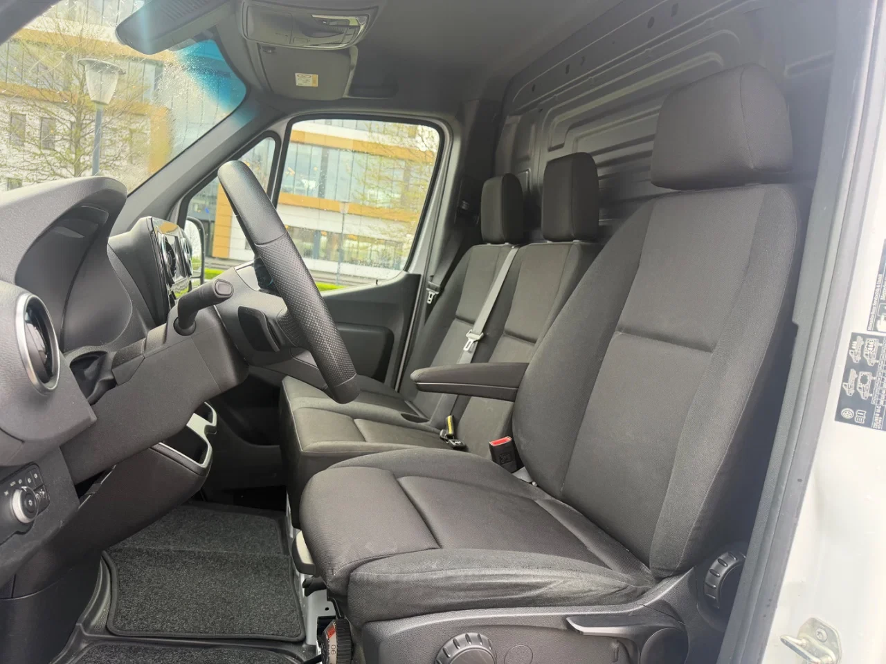 Mercedes-Benz Sprinter 2024 - 317CDI L2H2 Automaat Airco Navi Cruisecontrol EURO 6 obrázek 10