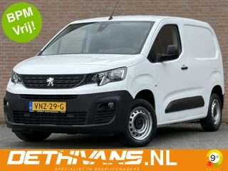 Peugeot Partner 2022 - 1.2 PureTech Premium / Carplay / Navigatie in vendita