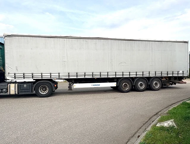 Krone 2012 - SDP 27 CURTAINSIDE (SAF AXLES / DISC BRAKES / 2.000 KG. LOADING PLATFORM / CODE-XL / ETC.) obrázek 5