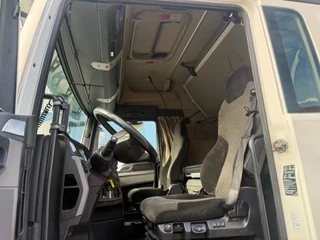 MAN TGX 2020 - 26.510 6X2 imagem 11