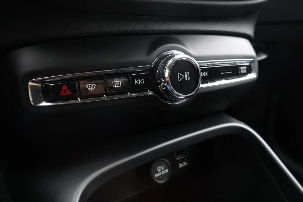 Volvo XC40 2022 - 1.5 T3 Automaat INSCRIPTION / Leder / Trekhaak 1600 KG afbeelding 34