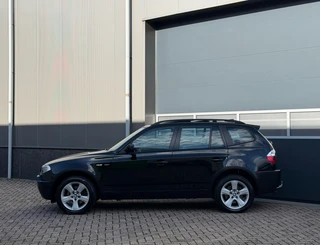 BMW X3 2004 - 3.0i bij.2004 Pano|Navi|Trekh|Leder. afbeelding 2 miniatuur