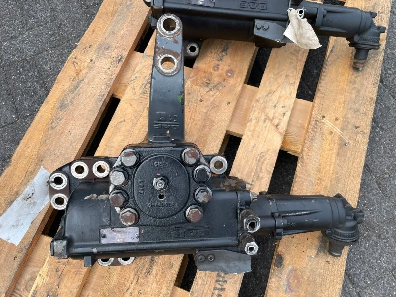 DAF - 1860622 / 2405464 STEERING BOX THP90 afbeelding 1