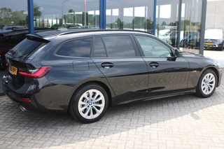 BMW 3 Series 2022 - Touring 320e High Executive LEDER NAVI CARPLAY TREKHAAK obrazek 4