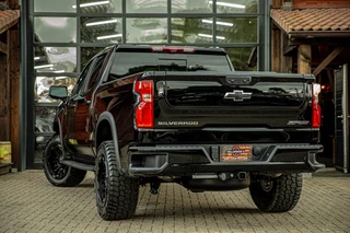 Chevrolet Silverado 2024 - ZR2 6.2 V8 imagem 7