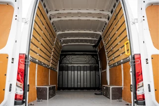 Iveco Daily 2024 - 35S18 | 3.0L 180PK | Automaat | NW MODEL | 3.5T Trekgewicht | Camera | Carplay | Climate image 10