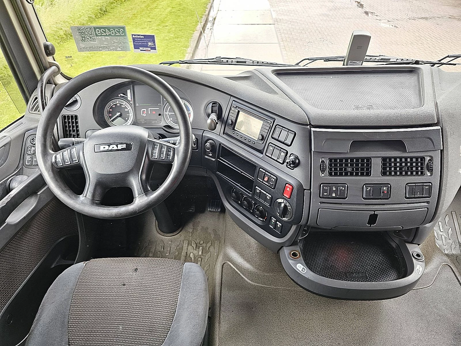 DAF 2015 - XF 510 obrázek 8