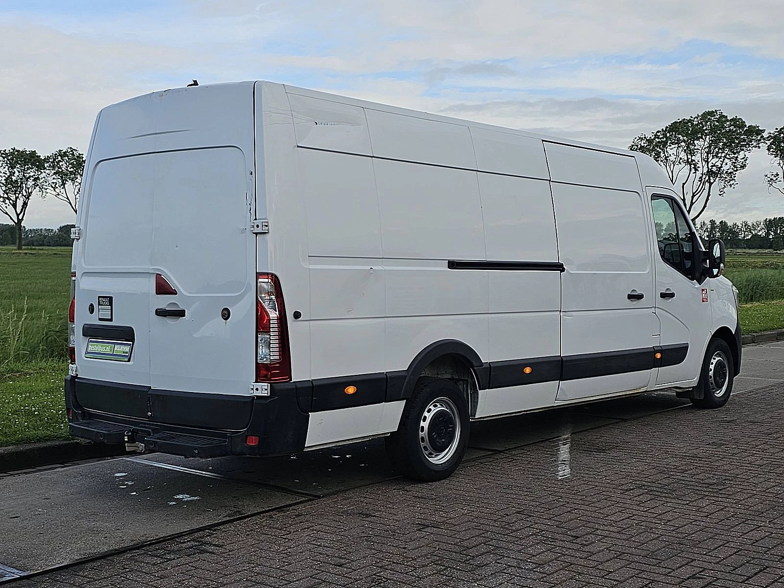 Renault Master 2023 - 2.3 zdjęcie 3