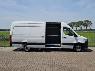 Mercedes-Benz Sprinter 2022 - 317 obrazek 13