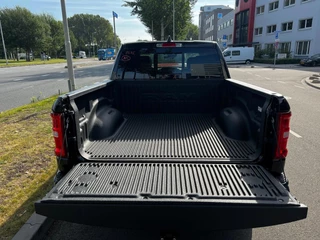 Dodge Ram 1500 2024 - 2025 Laramie Sport Twin Turbo nu in de showroom ! obrazek 8