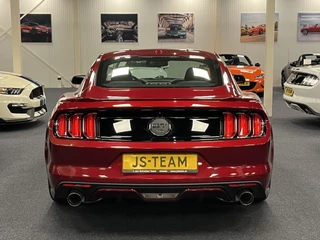 Ford Mustang 2014 - Fastback 5.0i V8 50 Years Edition 422PK Automaat immagine 9