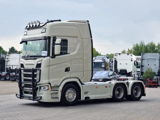 Scania S 2022 - S660 V8 Highline 6x4 - Retarder - Leather - Full air - Bull bar - afbeelding 3 miniatuur