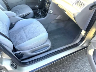 Ford Mondeo 2000 - 1.6-16V Benzine Buss. Edit. NWE APK Airco Marge Youngtimer!!! image 30
