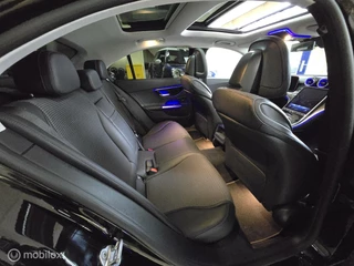 Mercedes-Benz C-Class 2022 - 200 Luxury Line Panorama dak bild 20