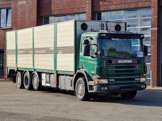 Scania P 2004 - P114-340 8x2*6 - Livestock 1 deck / Cattle - 3x steering axle - Manual gearbox afbeelding 2 miniatuur