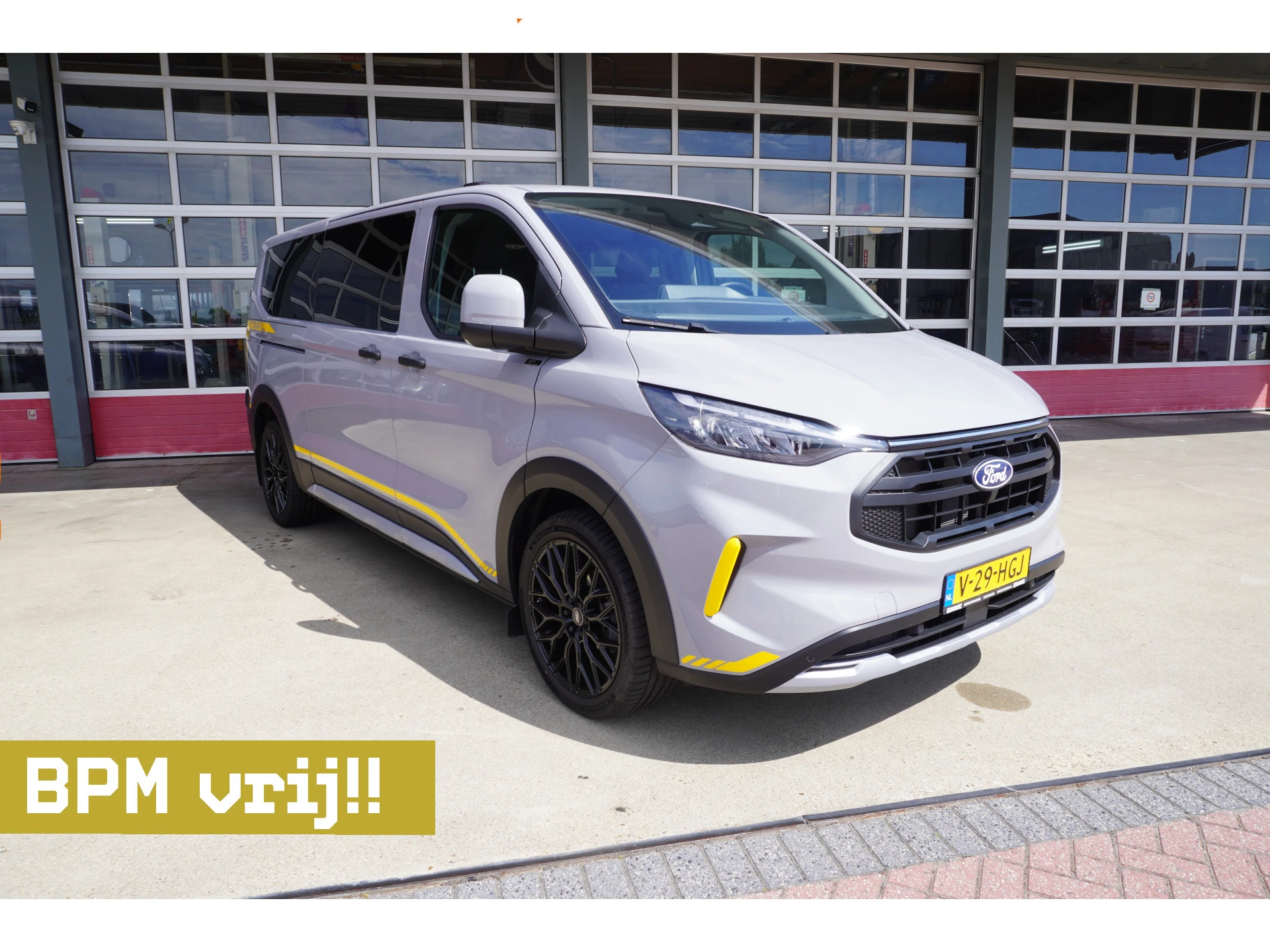 Ford Transit Custom 2024 - 320L 2.0 TDCI 136PK L2H1 Trail DubbelCabine Schuifdeur L/R Bild 1