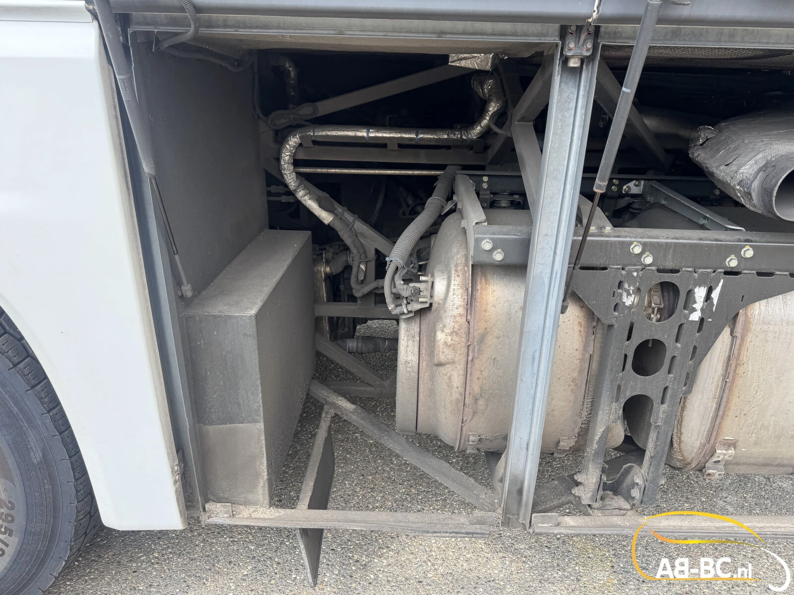 VDL Futura FHD2 129 440 2014 afbeelding 30