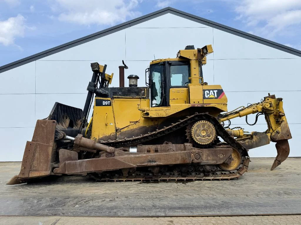 Cat 2009 - D9T - Ripper / Auto Greasing / Airco image 1