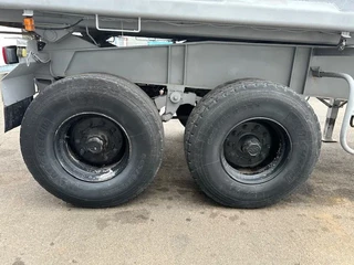 CIF N/A 1999 - 2 Axle Steel Tipper , Spring Suspension , Drum Brakes imagem 10