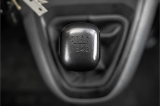 Peugeot Expert 2021 - 2.0 BlueHDi 145PK | L2H1 | 3-Zits | 1e Eigenaar | Cruise | PDC | Airco | Trekhaak | Imperiaal imagen 18