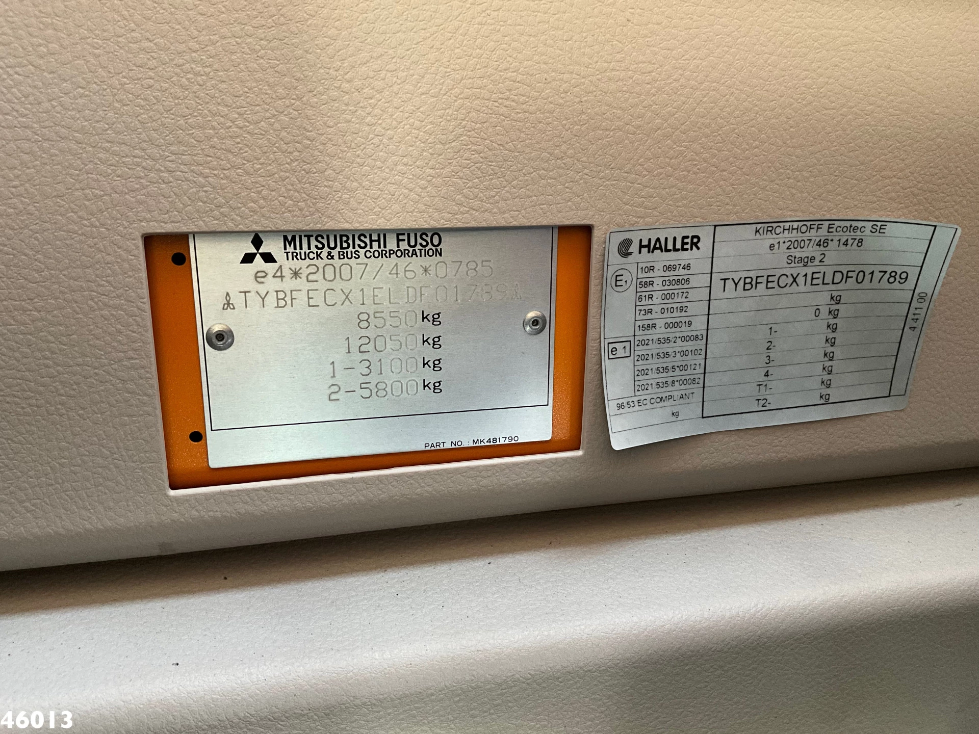 FUSO Canter 2026 - 9C18 Euro 6 Geesink 7m³ obrázek 18