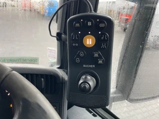 Scania P 2016 - P320 4x2 + Bucher Schörling Optifant 8000 (Only 36.360Km!!) Sweeper/Cleaner/Kehrwagen image 10