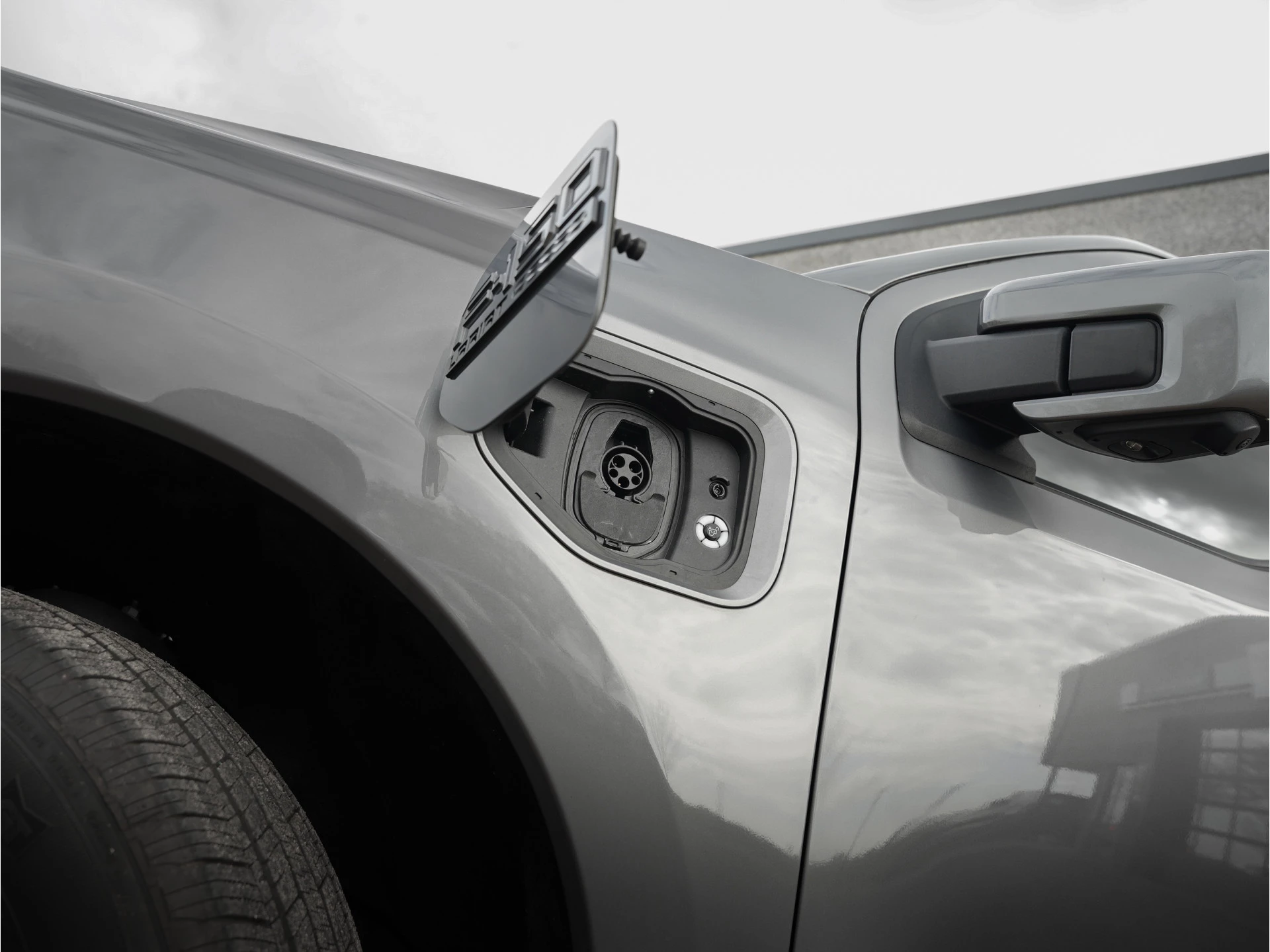 Ford F-150 2023 - Lightning Lariat Standard Range Bild 18