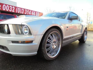 Ford Mustang 2005 - GT image 4