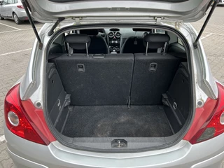 Opel Corsa 2010 - 1.2-16V / 111 Edition imagen 9