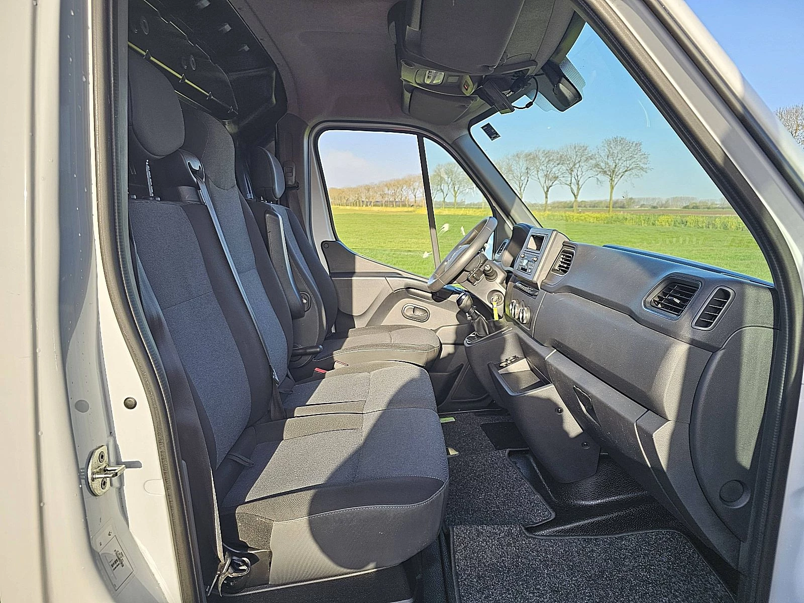 Renault Master 2021 - T35 imagem 7