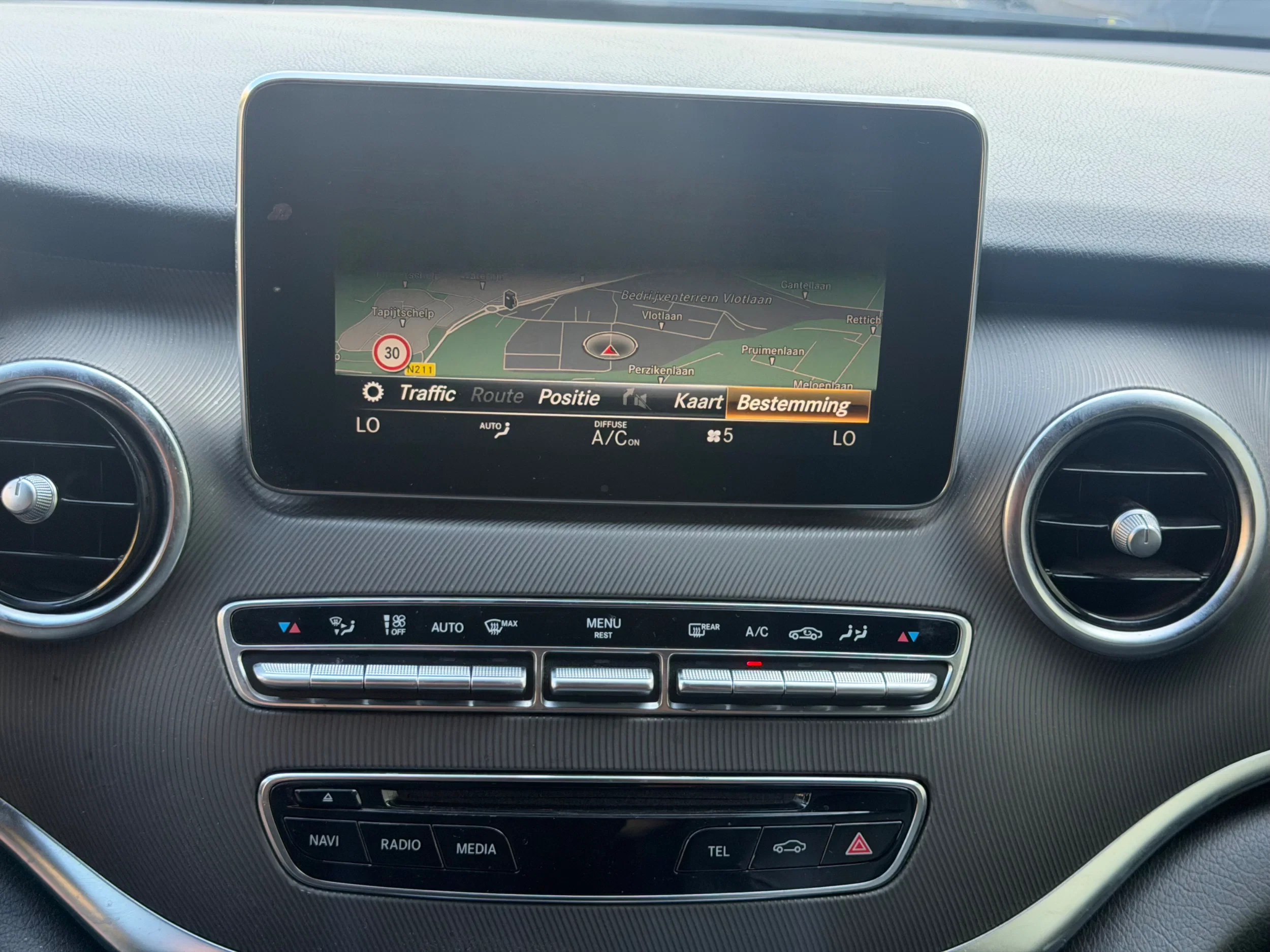 Mercedes-Benz V-Class 2018 - 250D Lang Dubbelcabine Avant-Garde Trekhaak Koelkast obrázek 24